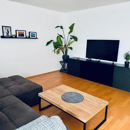 2-raum-maisonette Mit Wlan, Terrasse & Arbeitsbereich * Potsdam