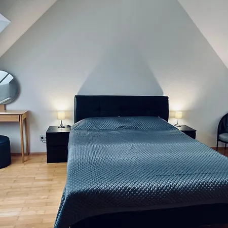 2-raum-maisonette Mit Wlan, Terrasse & Arbeitsbereich Appartement *