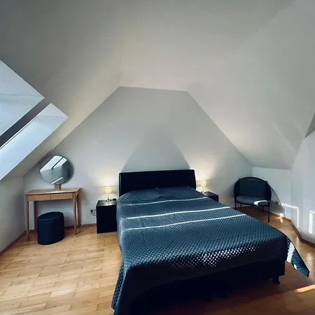 Apartment 2-raum-maisonette Mit Wlan, Terrasse & Arbeitsbereich Potsdam