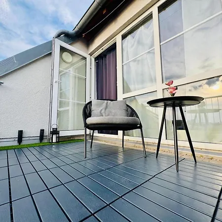 2-raum-maisonette Mit Wlan, Terrasse & Arbeitsbereich